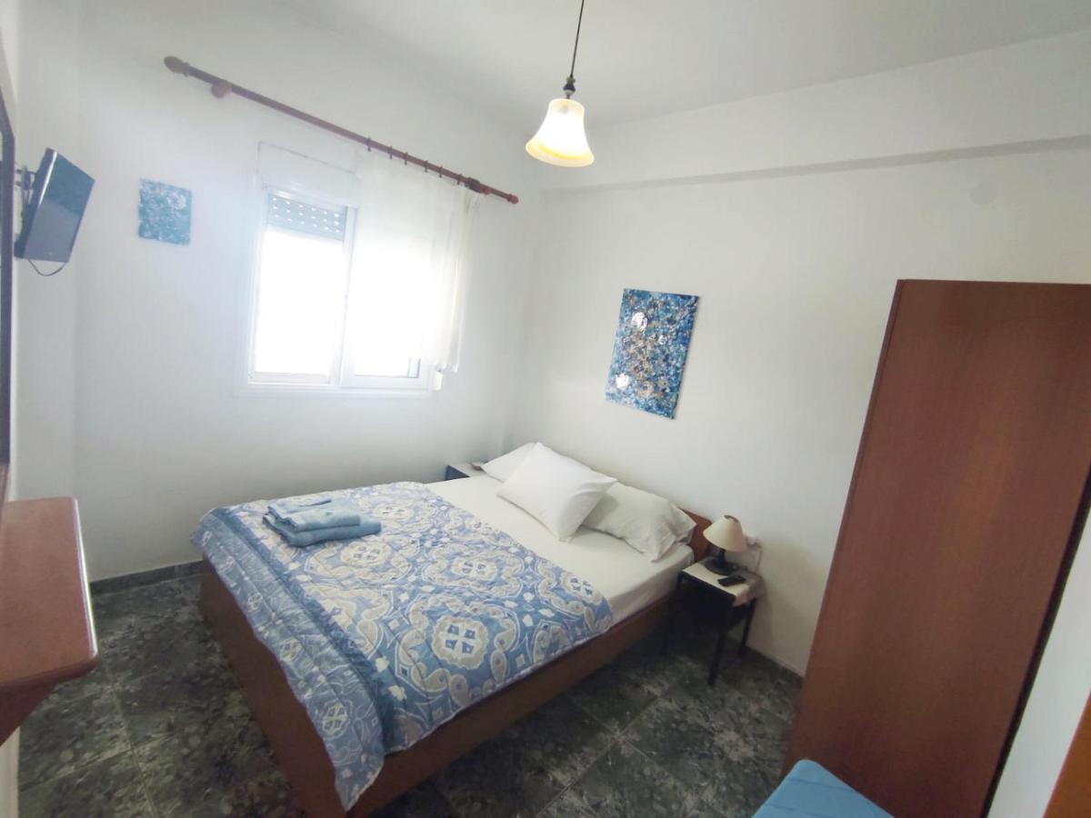 Peristerianos Apartments เนอา สกีโอนี ภายนอก รูปภาพ
