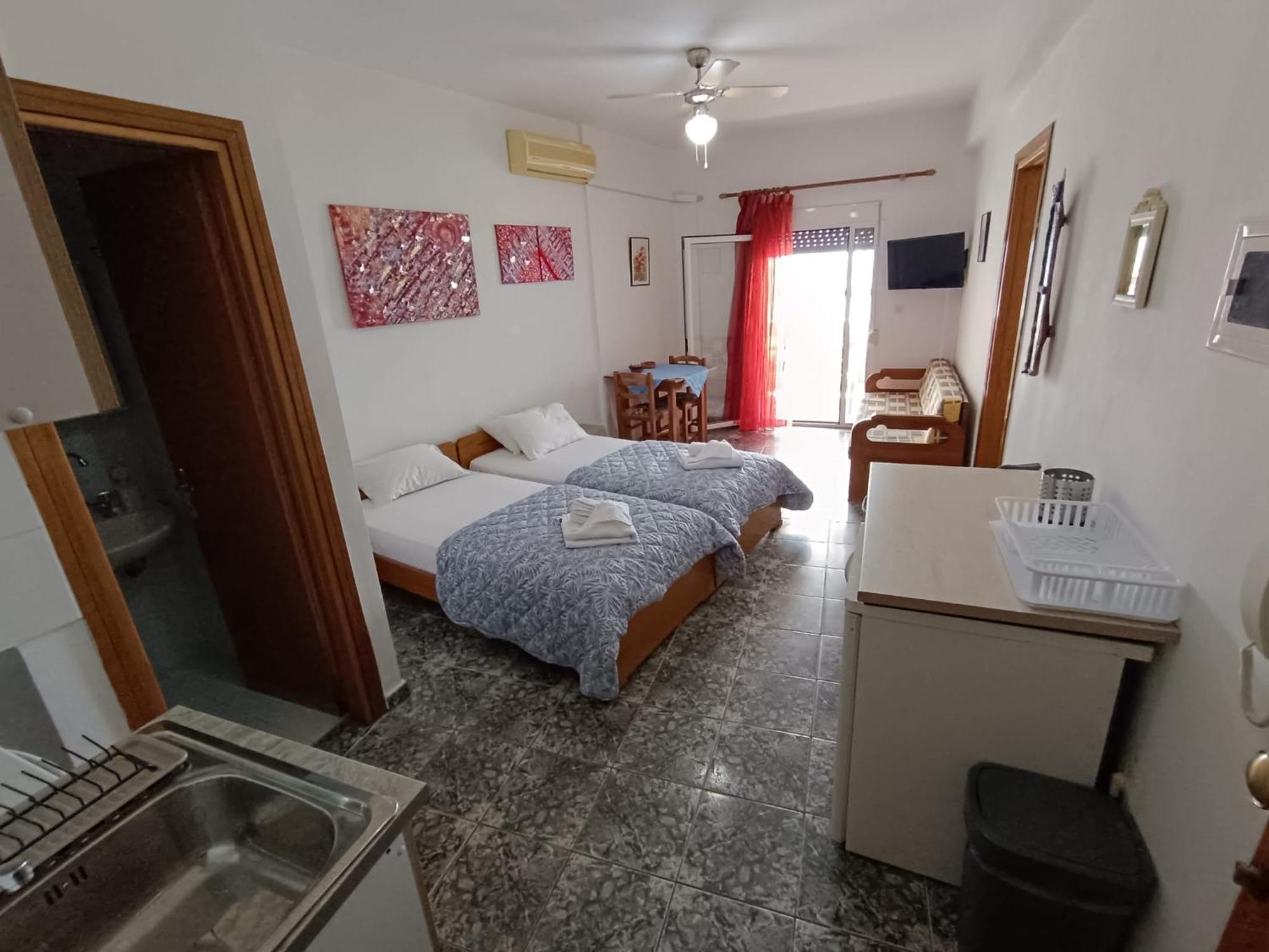 Peristerianos Apartments เนอา สกีโอนี ภายนอก รูปภาพ